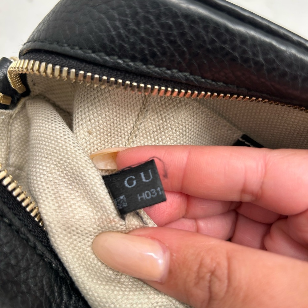 100% Authentic Pebbled Calfskin Small Soho Disco Bag Black